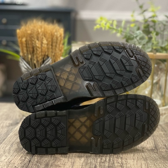 Dr. Martens 1460 Snowplow Cocoa Brown Leather Boots - Picture 8 of 16